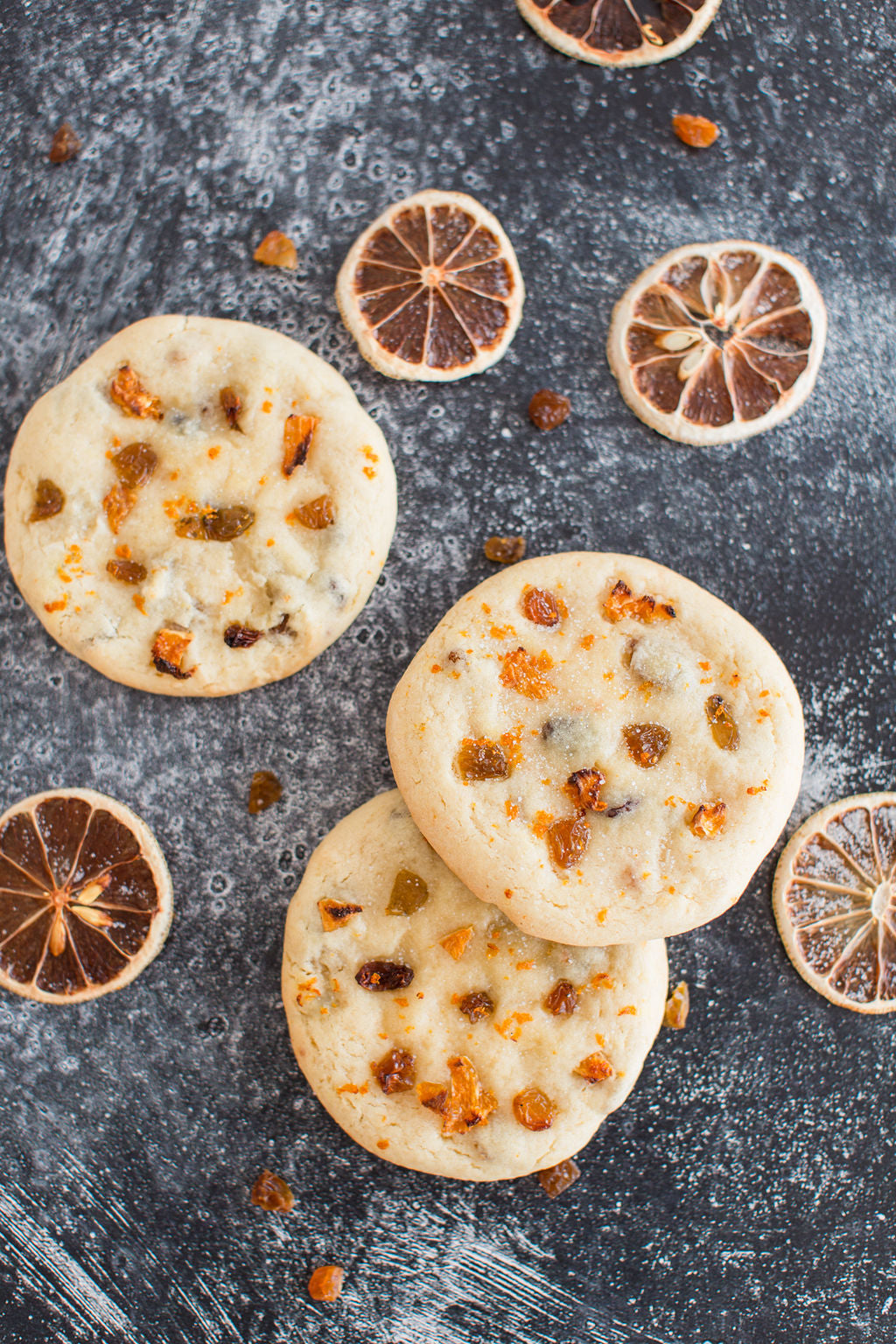 Panettone cookie with ingredients on display